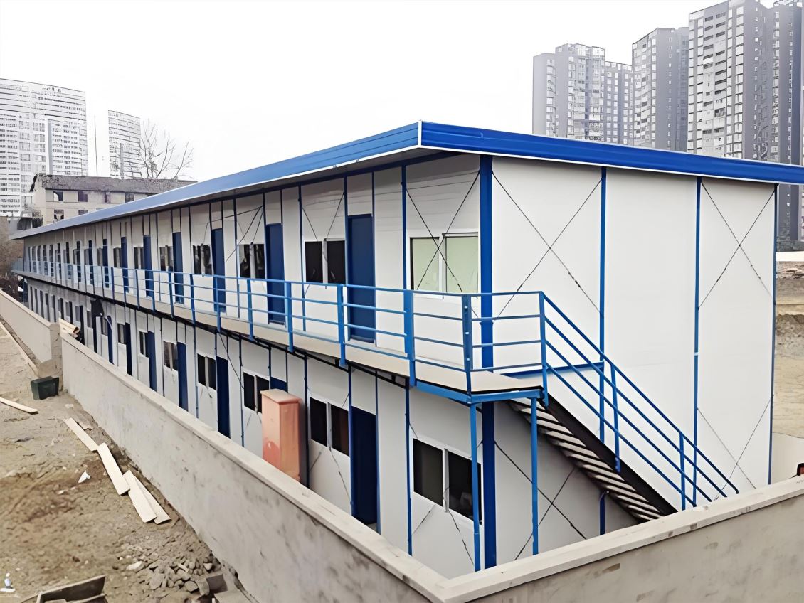 盘锦钢结构活动板房